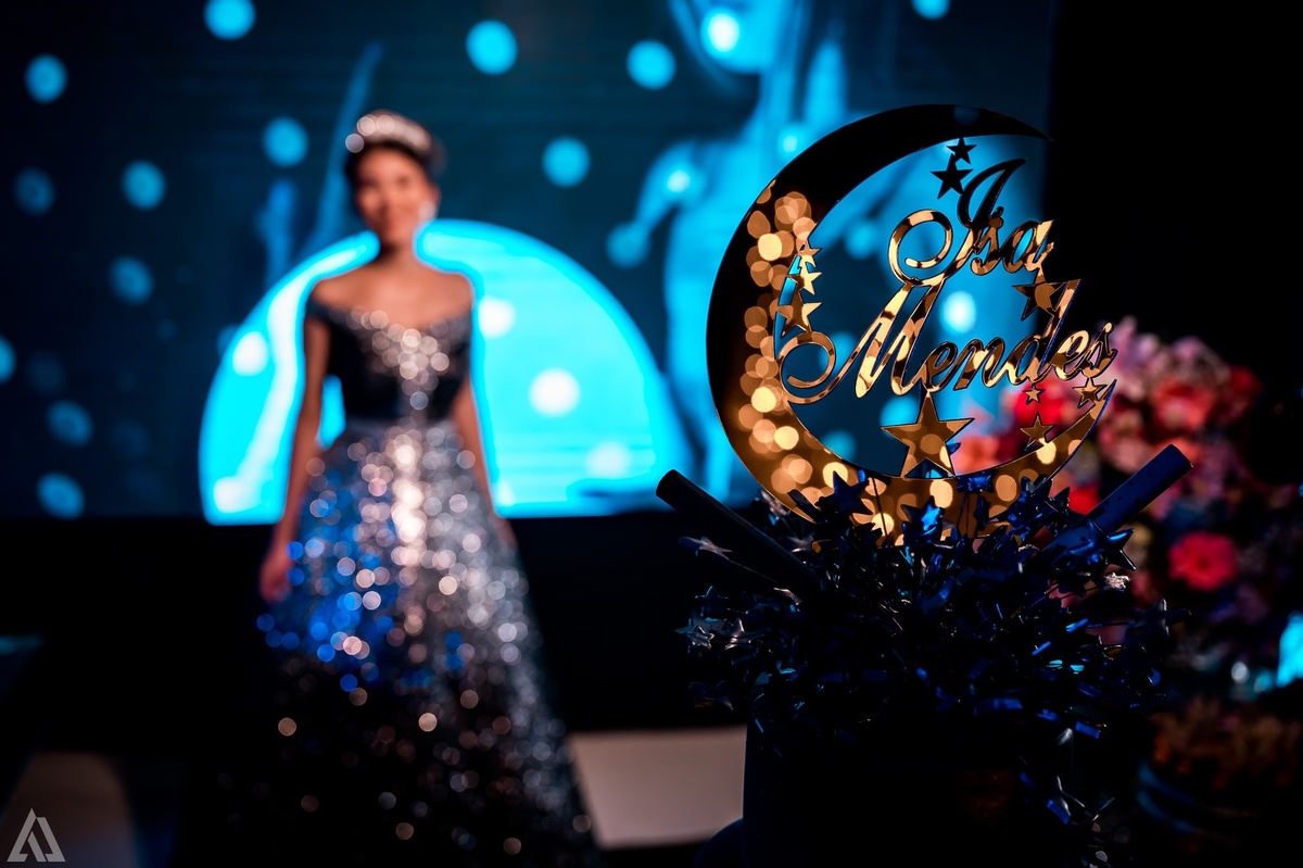 Ensaio Festa Book Teen Debutante 15 Anos Alex Jardim Fotografia Fotógrafo Makink Off Resende Itatiaia Penedo Porto Real Quatis Barra Mansa Volta Redonda Lena Buffet La Belle Maison Estela Dani Vidal Elimeire Laurino Camila Hoffmann Cerimonial Maquiadora