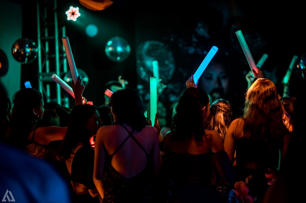 Ensaio Festa Book Teen Debutante 15 Anos Alex Jardim Fotografia Fotógrafo Makink Off Resende Itatiaia Penedo Porto Real Quatis Barra Mansa Volta Redonda Lena Buffet La Belle Maison Estela Dani Vidal Elimeire Laurino Camila Hoffmann Cerimonial Maquiadora