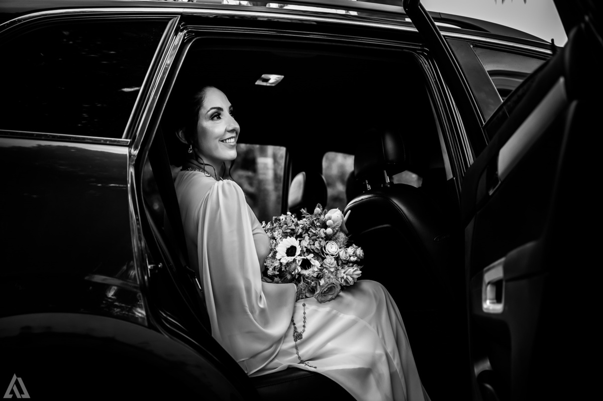 Wedding Casamento Buffet Making Off Decoração Cerimonialista Fotógrafo Vestido Noiva Noivo Camila Hoffmann Cerimonial Elimeire Assessoria de Evento Dani Vidal Vila Nova La Belle Maison Lena Buffet Casarão Penedo Diva Buffet Buquê Resende Penedo Itatiaia