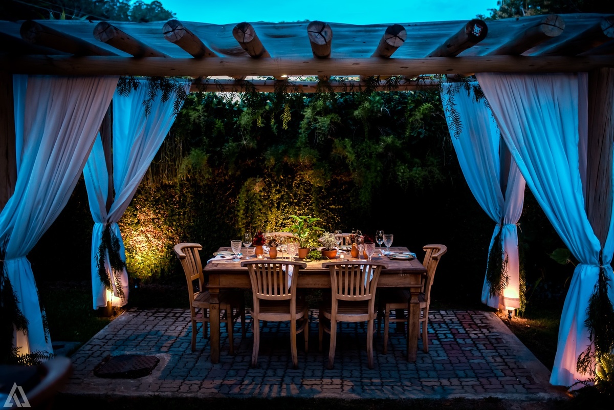 Wedding Casamento Buffet Making Off Decoração Cerimonialista Fotógrafo Vestido Noiva Noivo Camila Hoffmann Cerimonial Elimeire Assessoria de Evento Dani Vidal Vila Nova La Belle Maison Lena Buffet Casarão Penedo Diva Buffet Buquê Resende Penedo Itatiaia