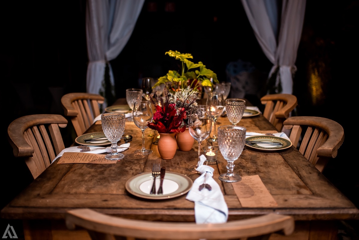 Wedding Casamento Buffet Making Off Decoração Cerimonialista Fotógrafo Vestido Noiva Noivo Camila Hoffmann Cerimonial Elimeire Assessoria de Evento Dani Vidal Vila Nova La Belle Maison Lena Buffet Casarão Penedo Diva Buffet Buquê Resende Penedo Itatiaia