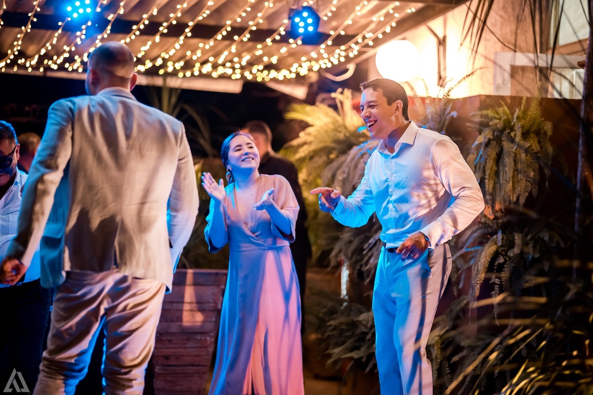 Wedding Casamento Buffet Making Off Decoração Cerimonialista Fotógrafo Vestido Noiva Noivo Camila Hoffmann Cerimonial Elimeire Assessoria de Evento Dani Vidal Vila Nova La Belle Maison Lena Buffet Casarão Penedo Diva Buffet Buquê Resende Penedo Itatiaia