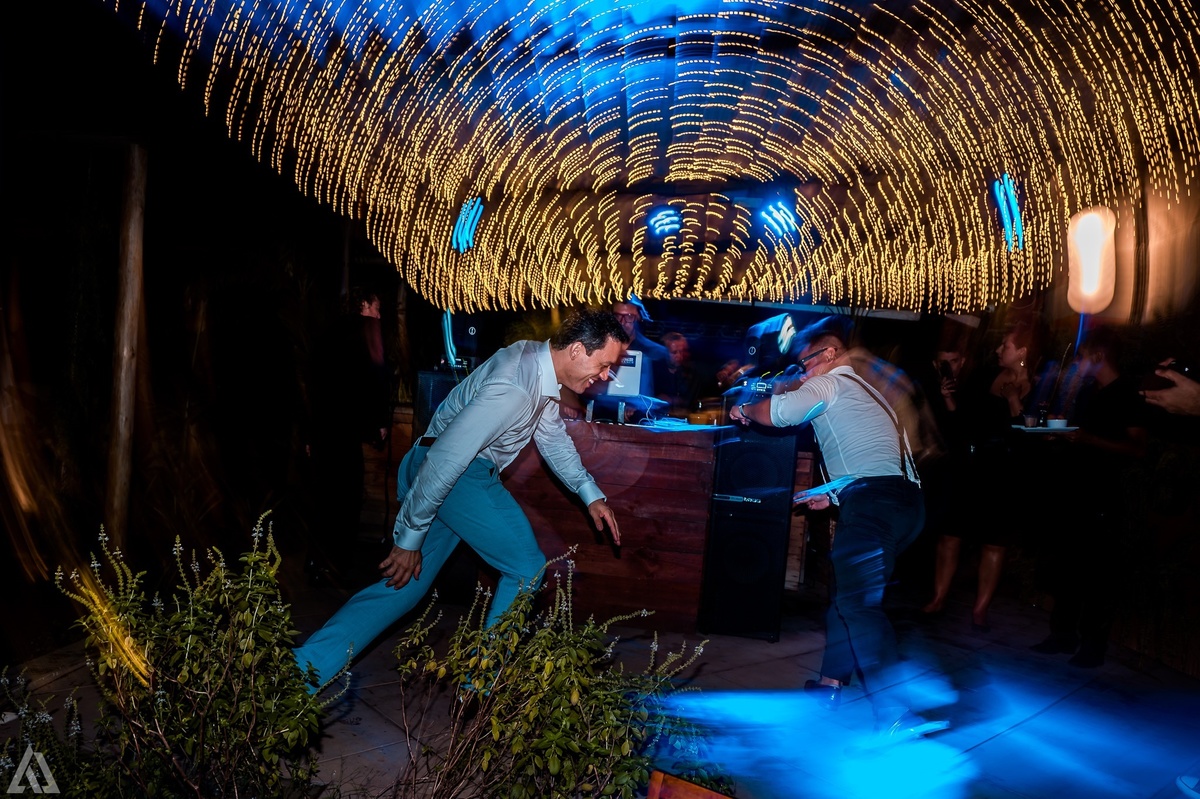 Wedding Casamento Buffet Making Off Decoração Cerimonialista Fotógrafo Vestido Noiva Noivo Camila Hoffmann Cerimonial Elimeire Assessoria de Evento Dani Vidal Vila Nova La Belle Maison Lena Buffet Casarão Penedo Diva Buffet Buquê Resende Penedo Itatiaia