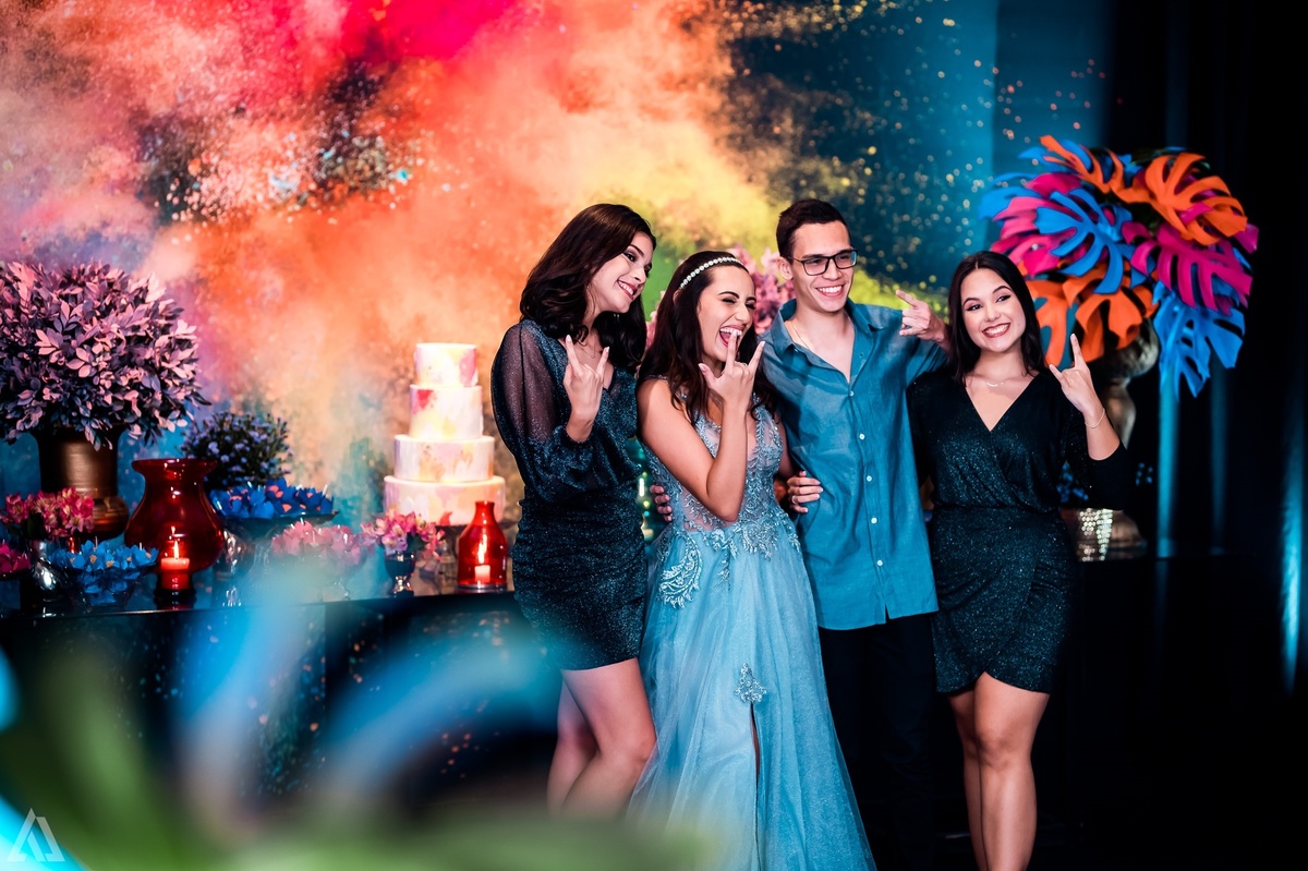 Ensaio Festa Book Teen Debutante 15 Anos Alex Jardim Fotografia Fotógrafo Makink Off Resende Itatiaia Penedo Porto Real Quatis Barra Mansa Volta Redonda Lena Buffet La Belle Maison Estela Dani Vidal Elimeire Laurino Camila Hoffmann Cerimonial Maquiadora