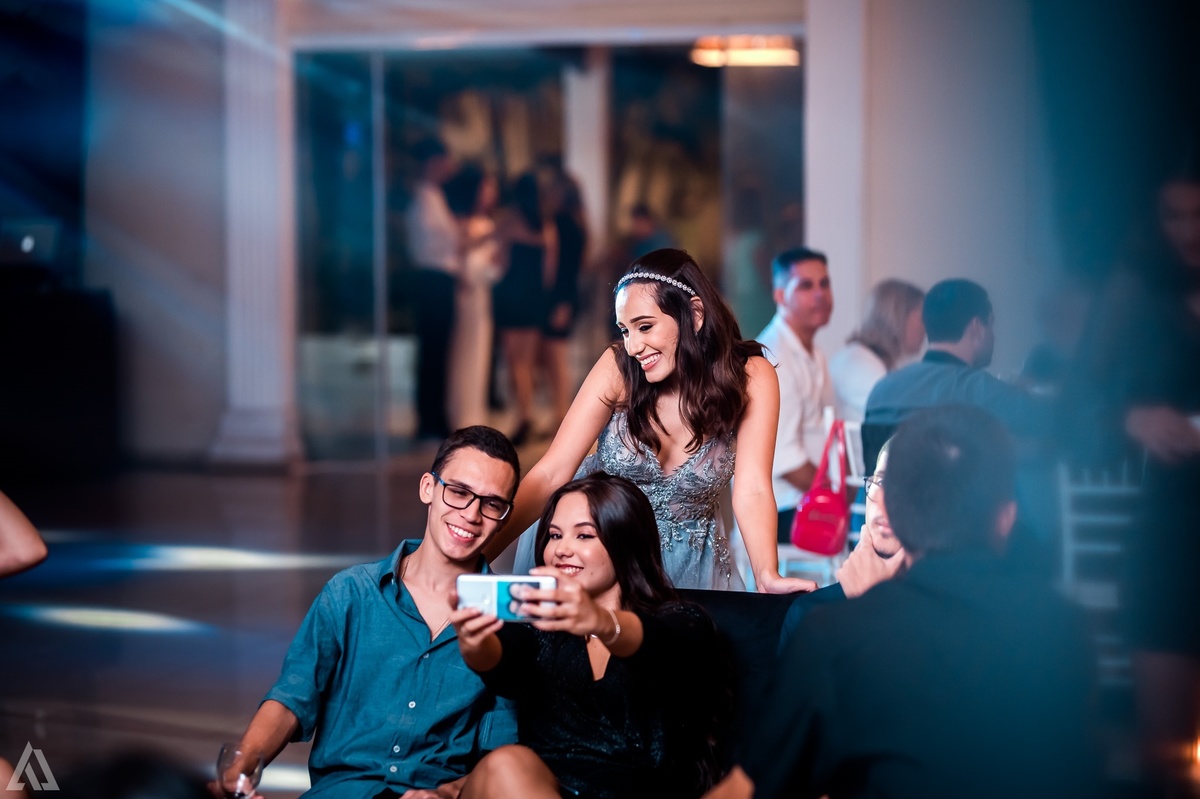 Ensaio Festa Book Teen Debutante 15 Anos Alex Jardim Fotografia Fotógrafo Makink Off Resende Itatiaia Penedo Porto Real Quatis Barra Mansa Volta Redonda Lena Buffet La Belle Maison Estela Dani Vidal Elimeire Laurino Camila Hoffmann Cerimonial Maquiadora