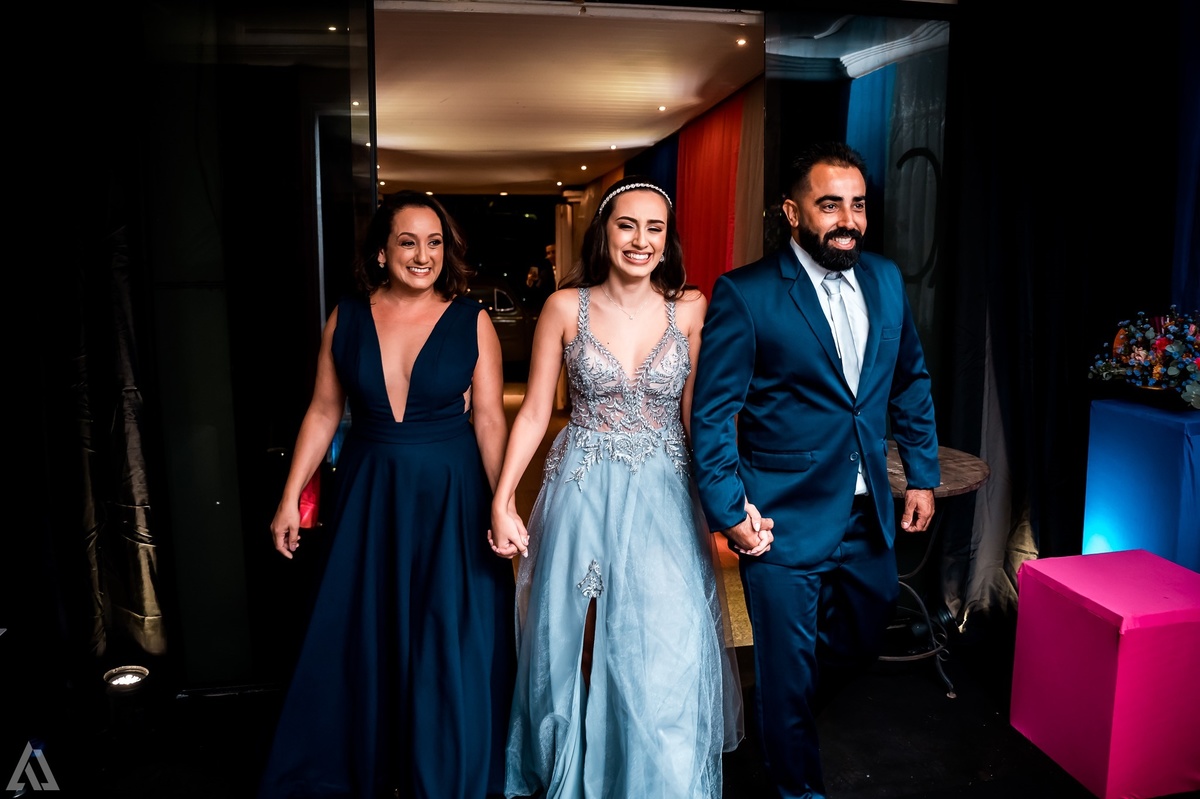 Ensaio Festa Book Teen Debutante 15 Anos Alex Jardim Fotografia Fotógrafo Makink Off Resende Itatiaia Penedo Porto Real Quatis Barra Mansa Volta Redonda Lena Buffet La Belle Maison Estela Dani Vidal Elimeire Laurino Camila Hoffmann Cerimonial Maquiadora