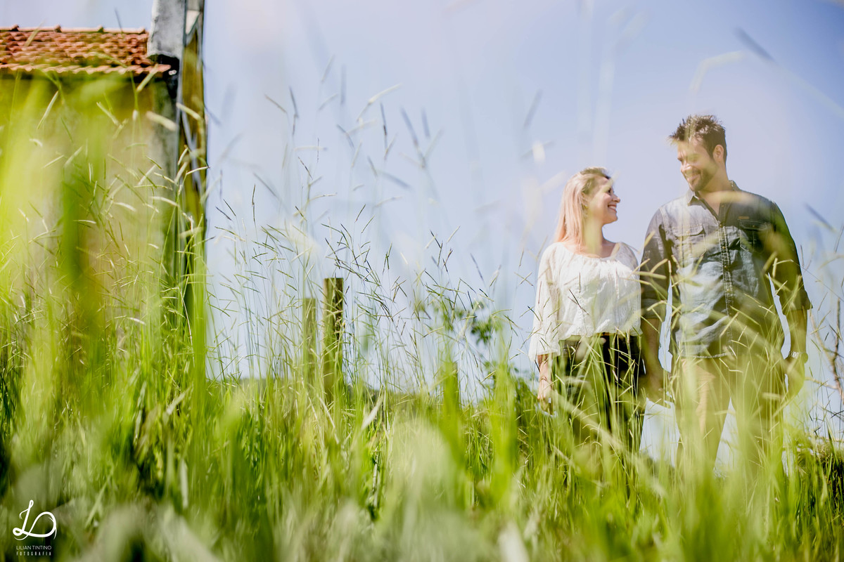Ensaio fotografico, fotografo sp, fotografo em sbc, fotografo em santo andré, fotografia casamento, ensaios, ensaio na fazenda, fazenda, liliantintino, lilian tintino, trator, ensaio na roça