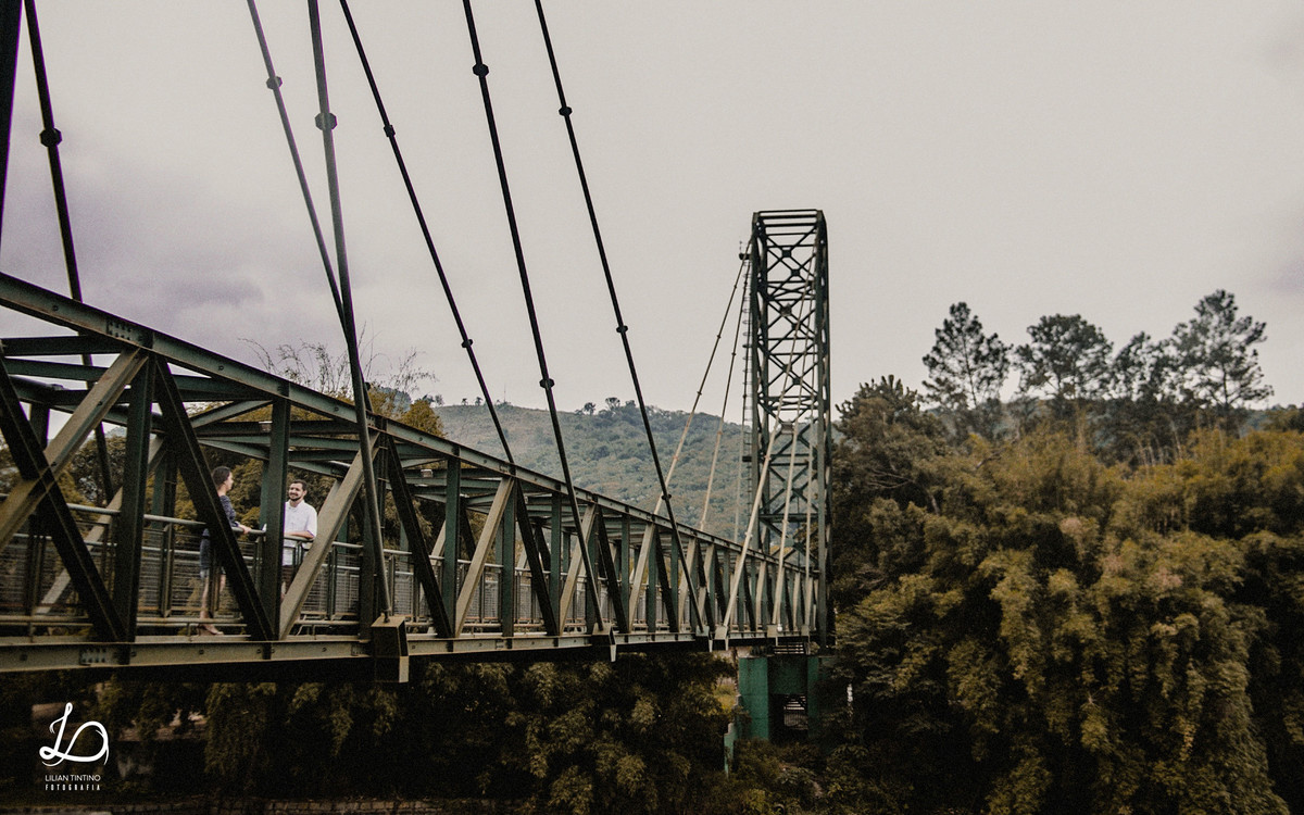 uma das diversas pontes de guararema, ensaio do casal