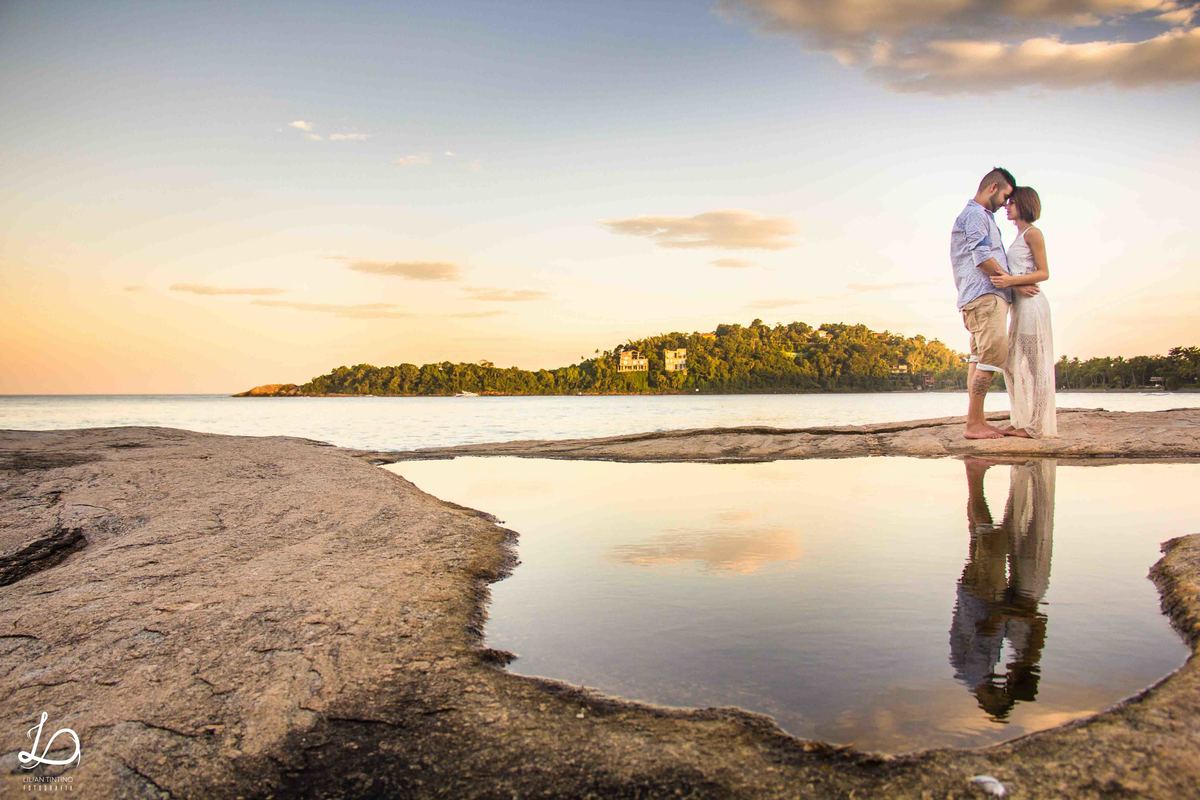 praia, ensaio de casal, guaruja, ensaio praia, ensaio fotografico, casamento praia, casamento, noivado