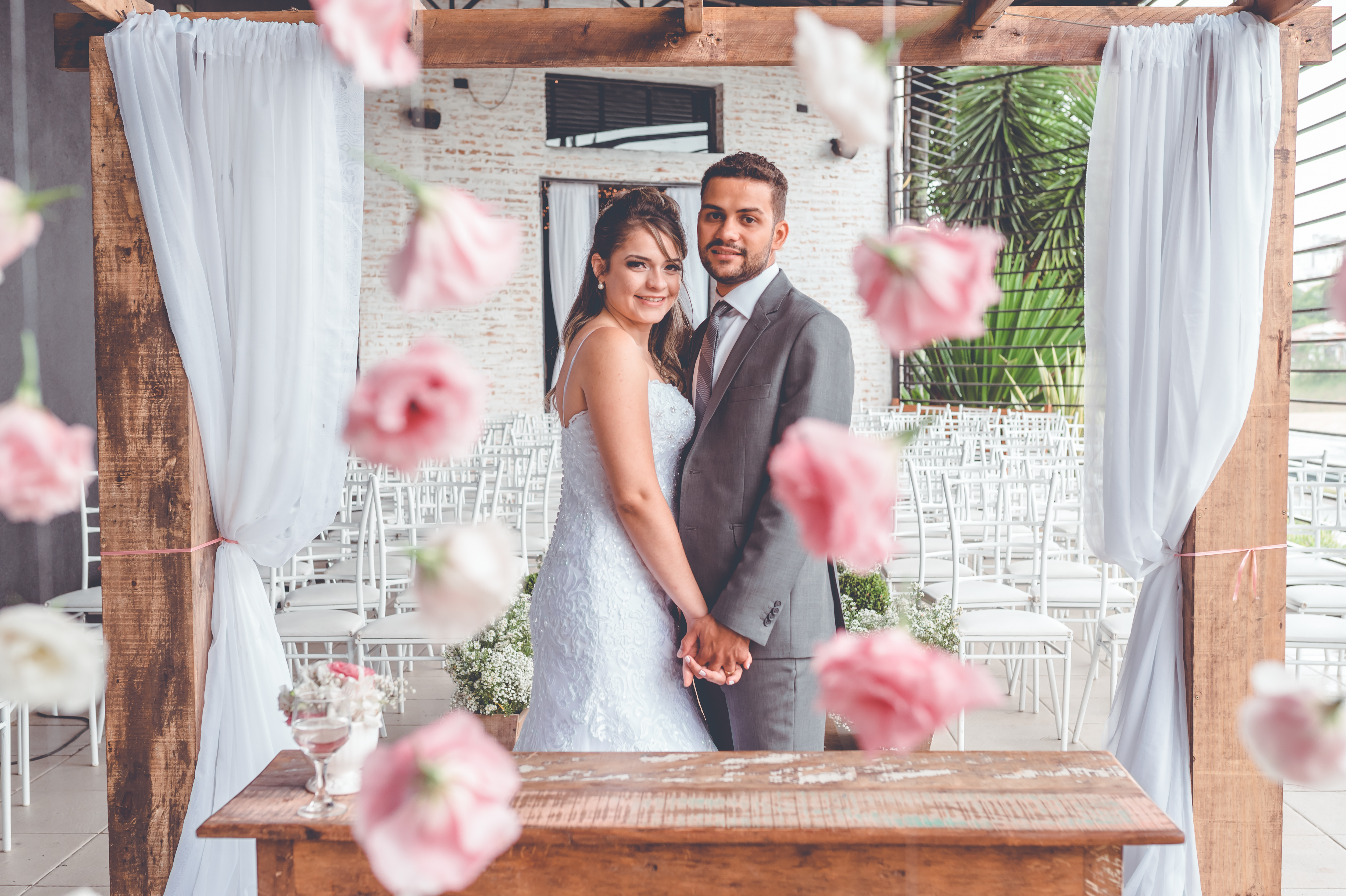 ensaio pós casamento em pátio eventos