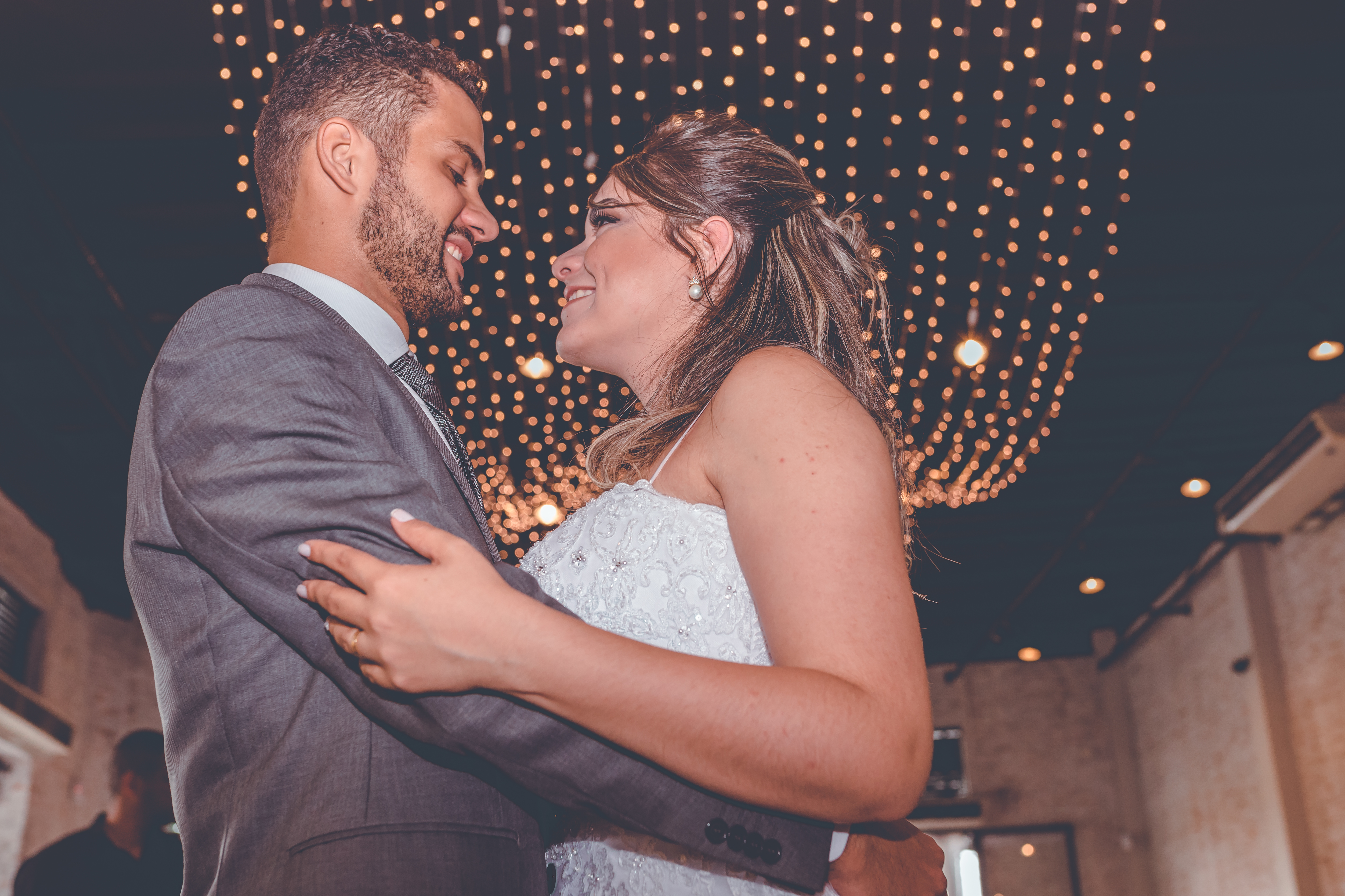 poses para ensaio pós casamento
