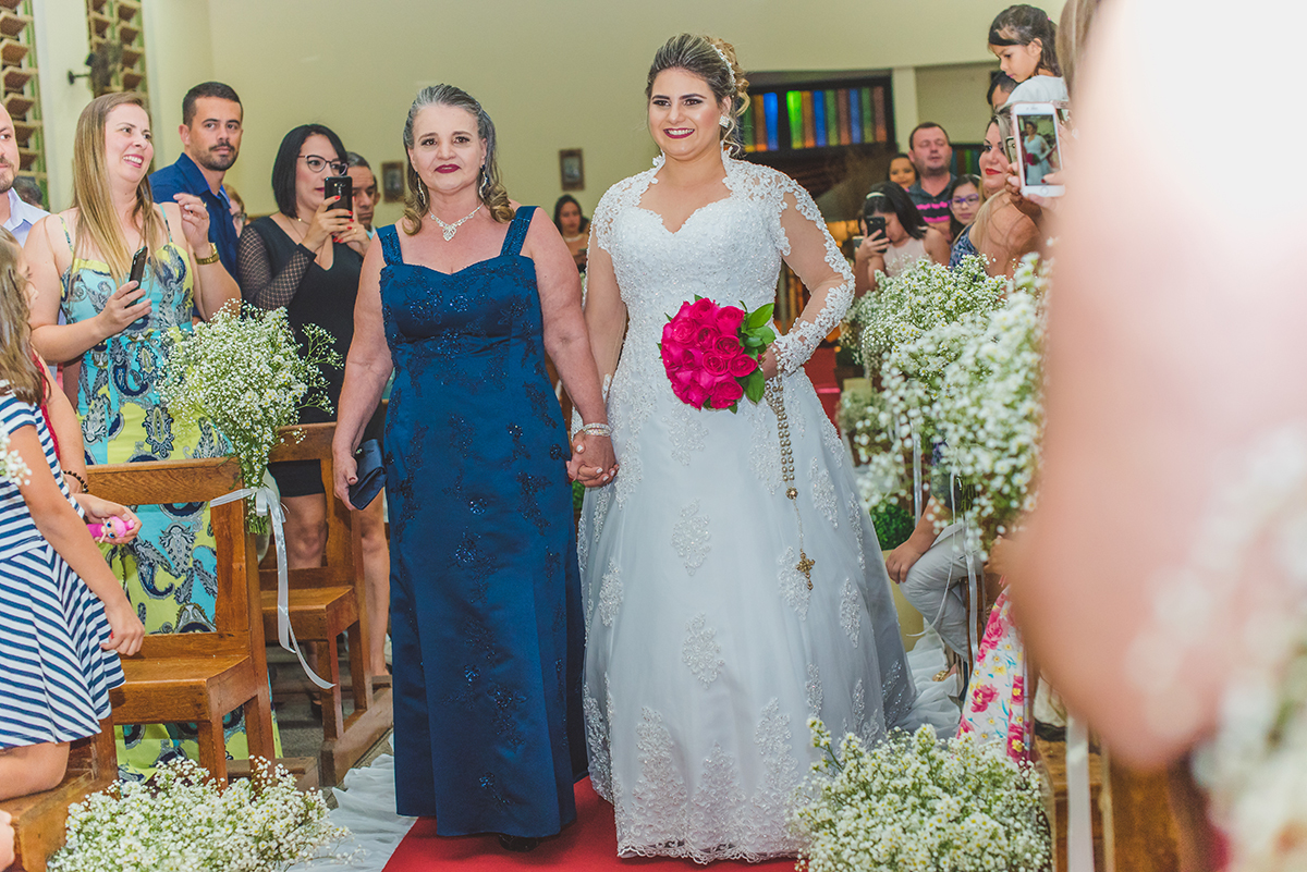 entrada da noiva igreja telespark