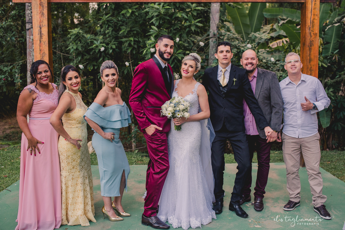 padrinhos e irmãos dos noivos