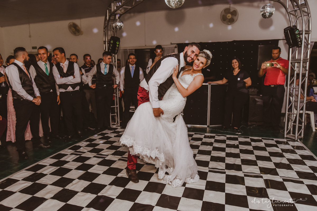 dança dos noivos