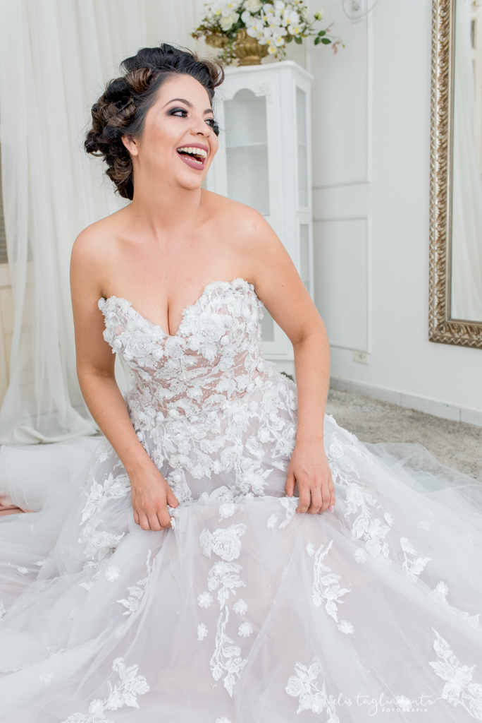 Make of Júnior Noivas