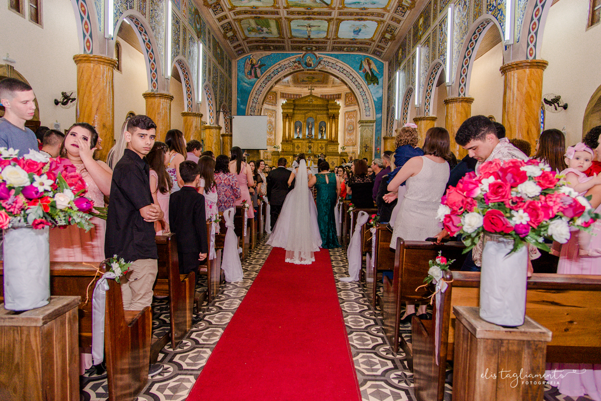Casamento em Monteiro Lobato , igreja Paróquia Nossa Senhora do Bonsucesso