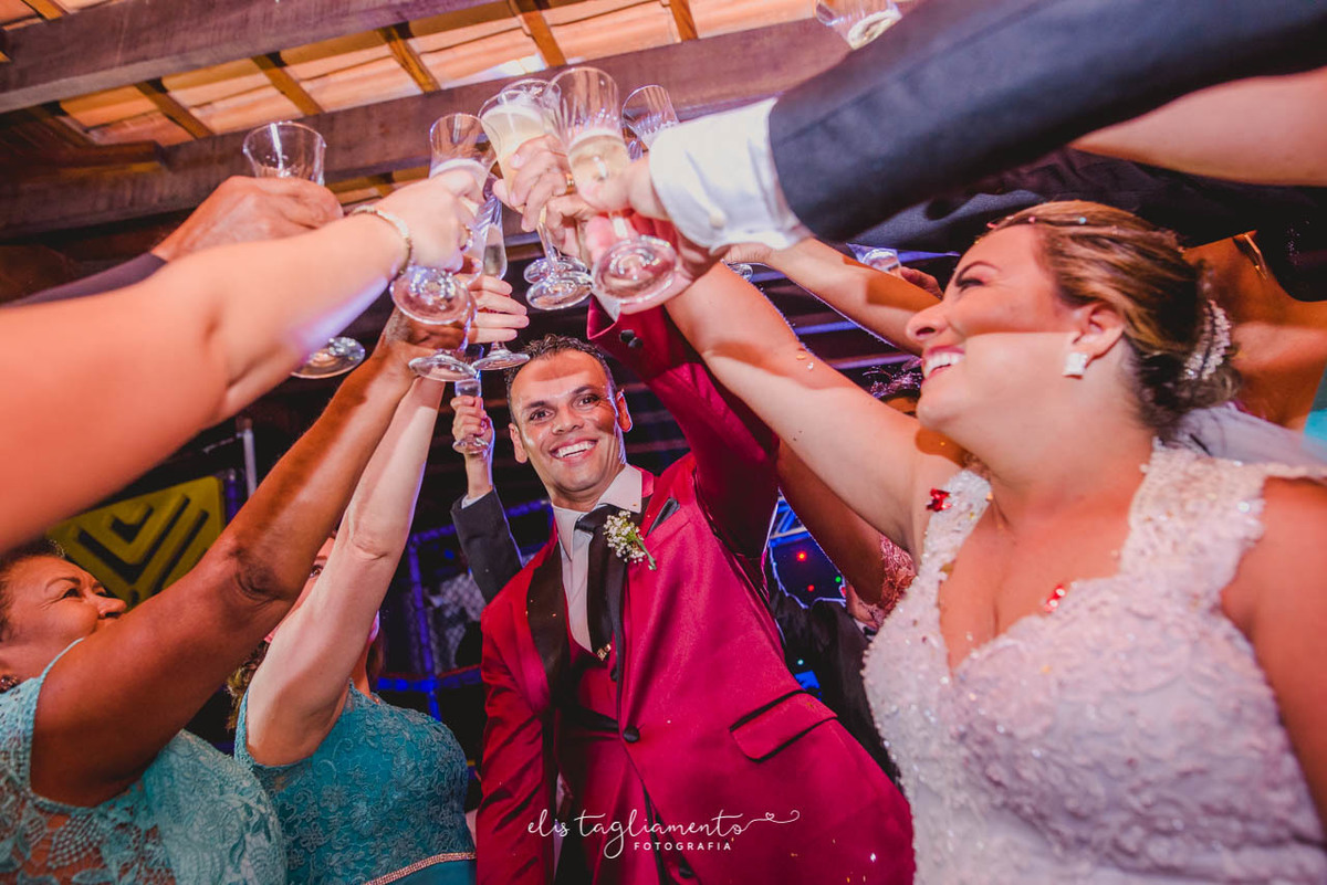 Festa de casamento no  salão Luci Ueti Jacareí