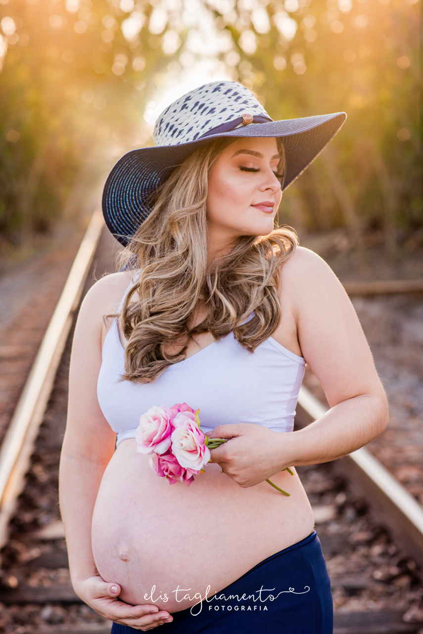 Fotos gestante na linha do trem
