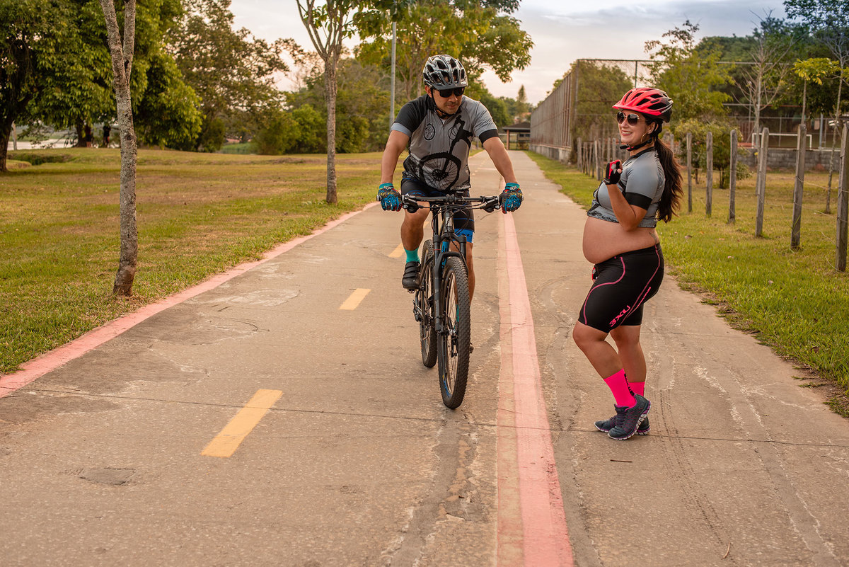 Ensaio Gestante com bike Parque da cidade São José dos Campos 