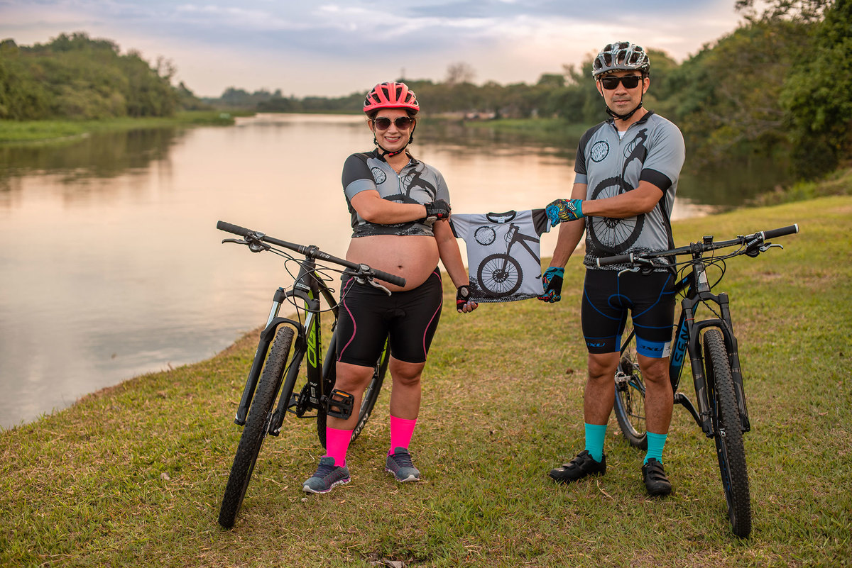 Ensaio Gestante com bike Parque da cidade São José dos Campos 