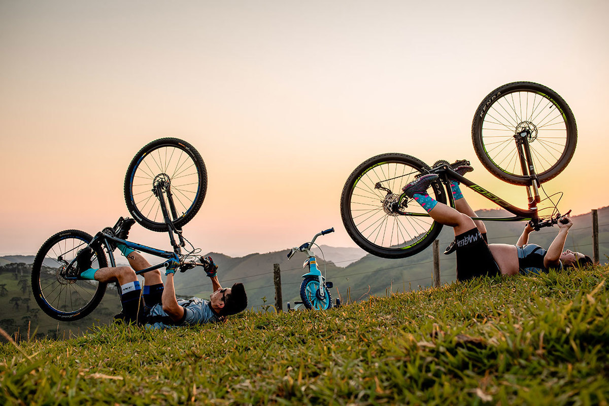 Ensaio Gestante com bike Mirante Pedra São Francisco Monteiro Lobato 