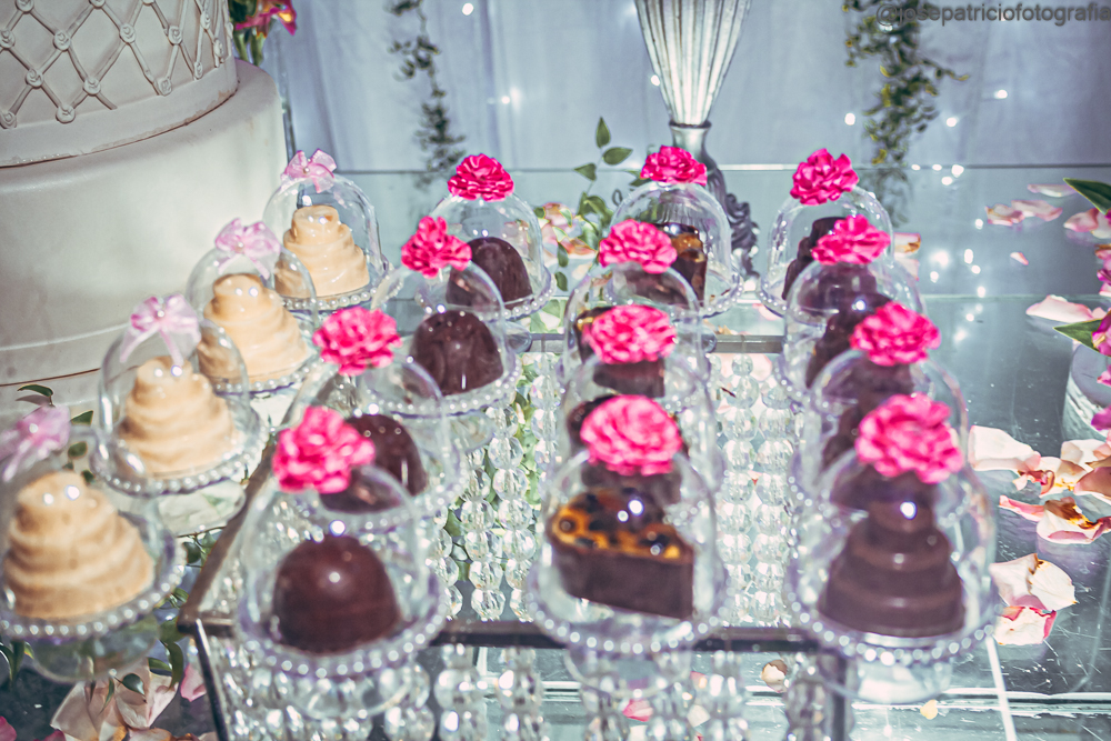 Que delicadeza de detalhes.