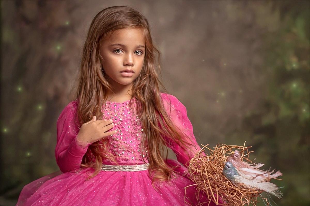 Ensaio FineArt em estúdio, modelo Mycaella Fernanda. Fotógrafo Marcos Castro.