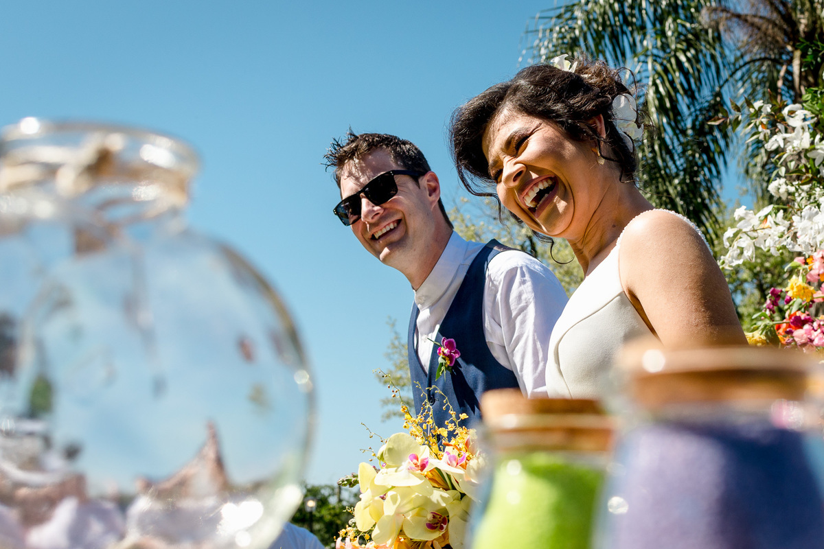 casamento de dia; casamento boho; noiva linda; vestido de noiva; caxias do sul; farroupilha; diego ramos; diego fotografias; fotógrafo de casamento; noiva rindo; 