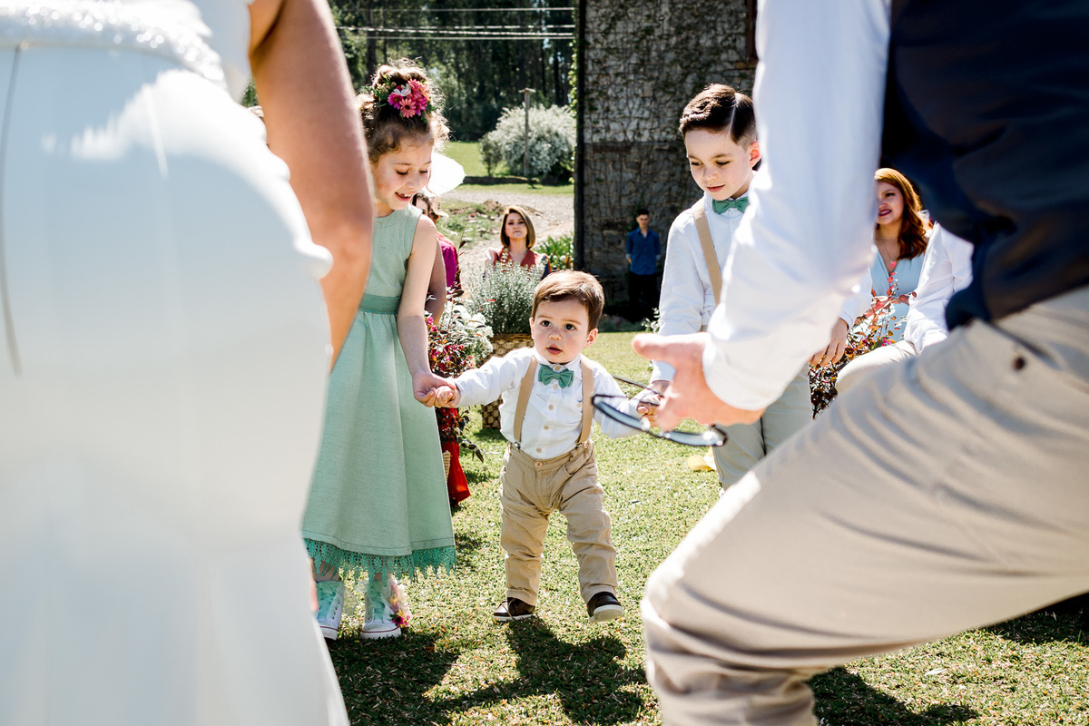 casamento de dia; casamento boho; noiva linda; vestido de noiva; caxias do sul; farroupilha; diego ramos; diego fotografias; fotógrafo de casamento; aia e pajem; 