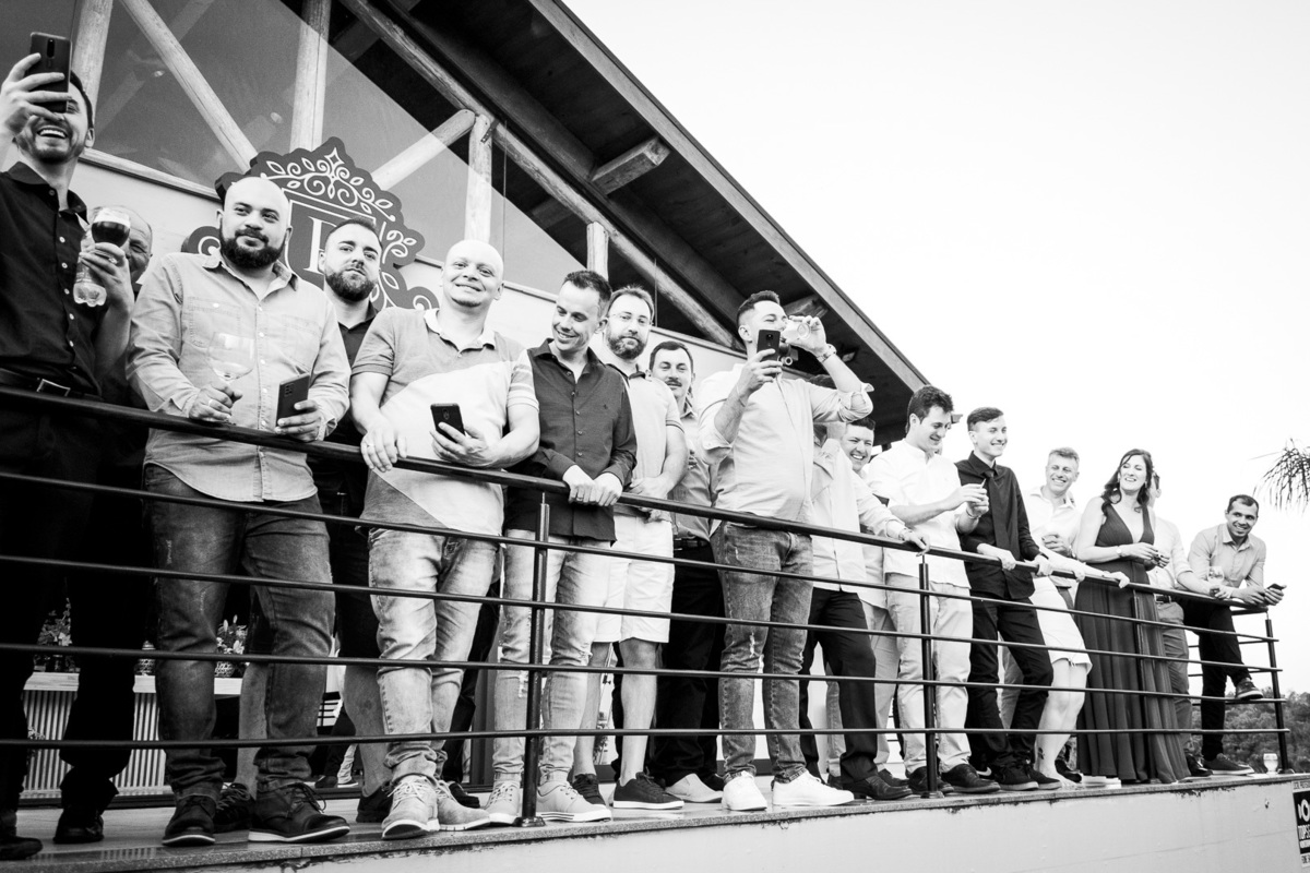 casamento de dia; casamento boho; noiva linda; vestido de noiva; diego fotografias; festa de casamento; buquê da noiva; wisky noivo;