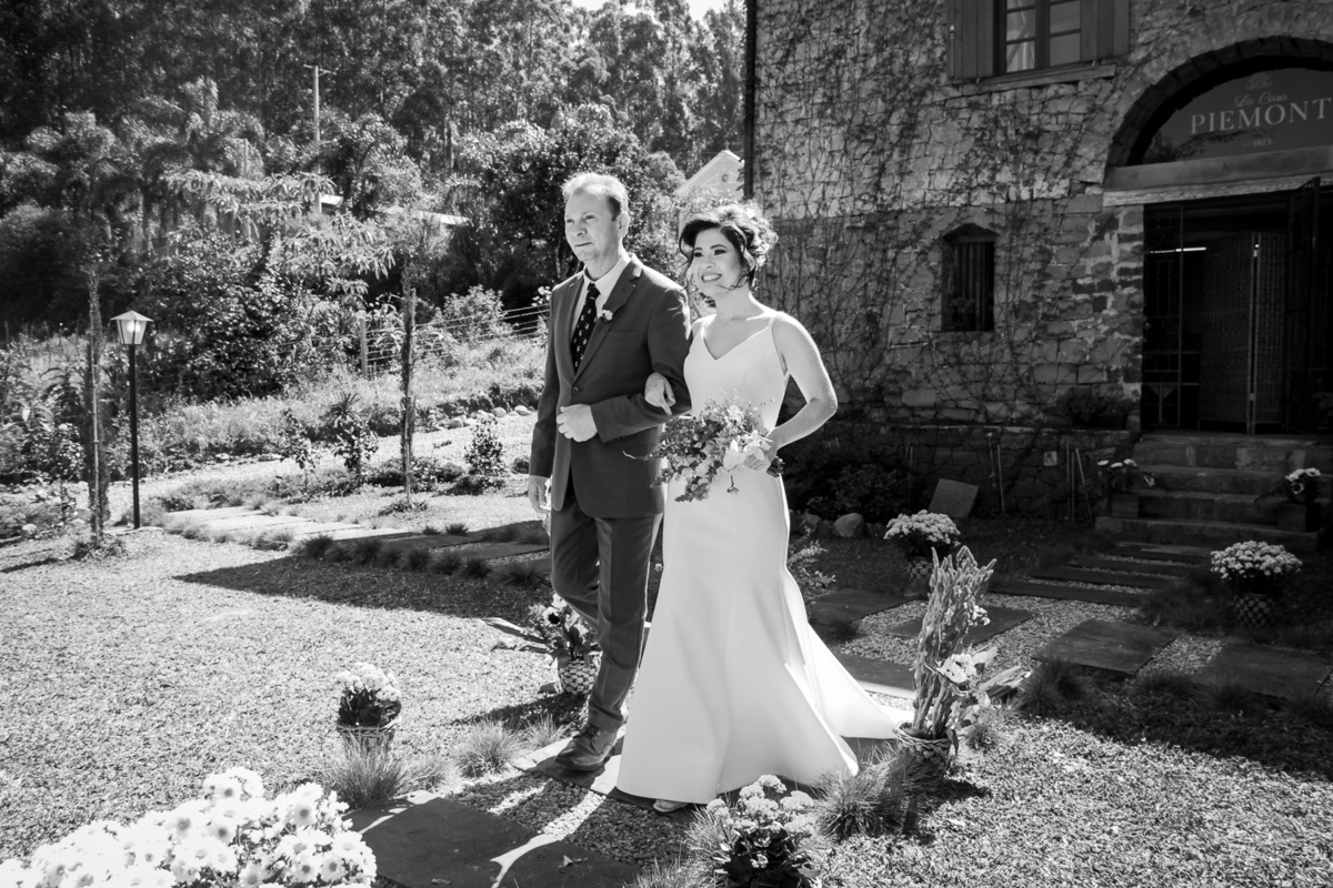 casamento de dia; casamento boho; noiva linda; vestido de noiva; caxias do sul; farroupilha; diego ramos; diego fotografias; buque da noiva