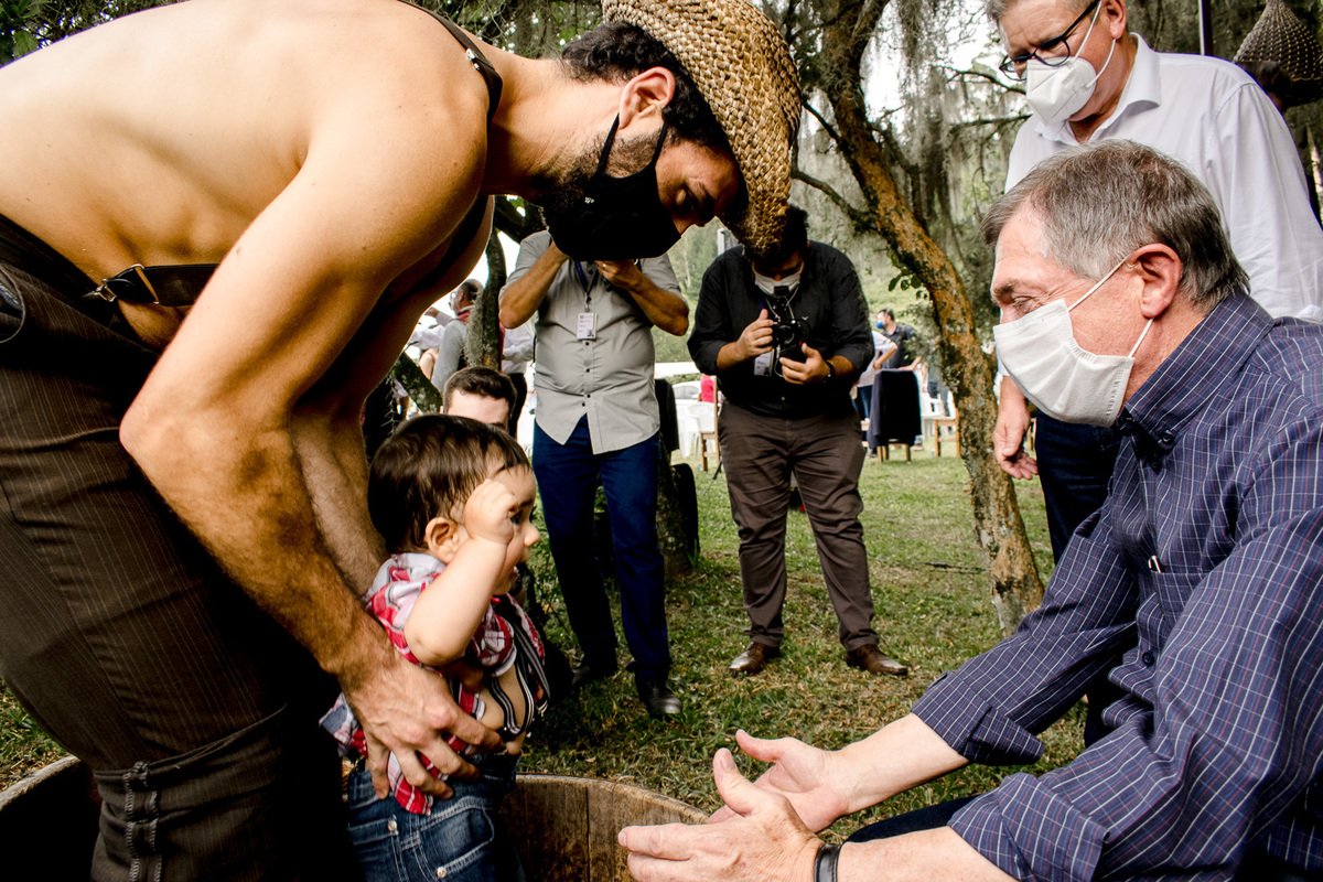 vindima, adiló didomenico, randolfe vieira júnior, merceretto, caxias do sul, bispo