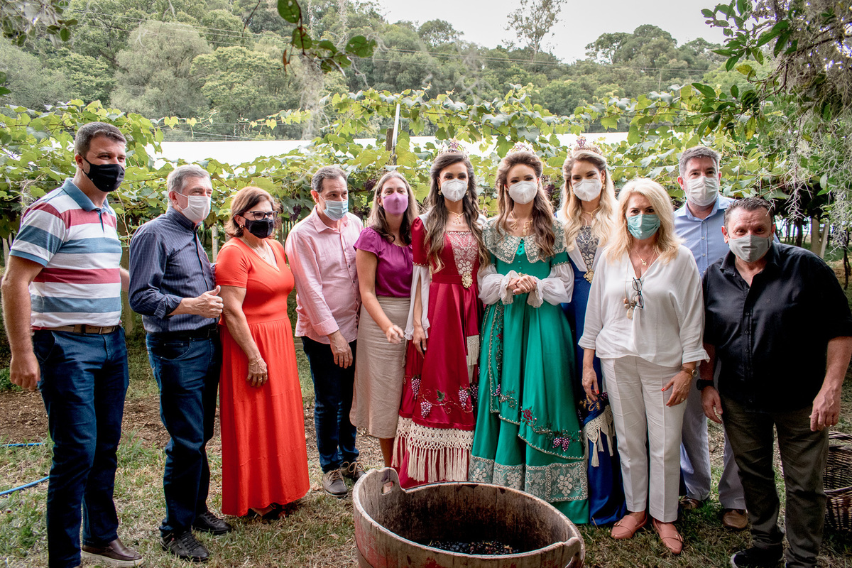 vindima, adiló didomenico, randolfe vieira júnior, merceretto, caxias do sul, bispo, soberanas festa da uva