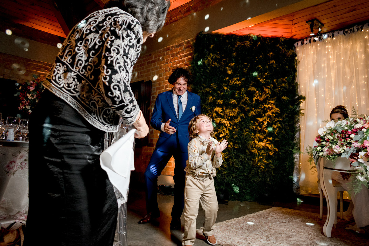 foto dos noivos, cantina merceretto, vinícola, caxias do sul, festa casamento