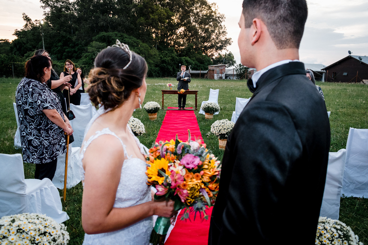 casamento evangélico; fotógrafo de casamento; caxias do sul; cerimônia de casamento de dia; cerimônia de casamento ao ar livre; casamento de dia;