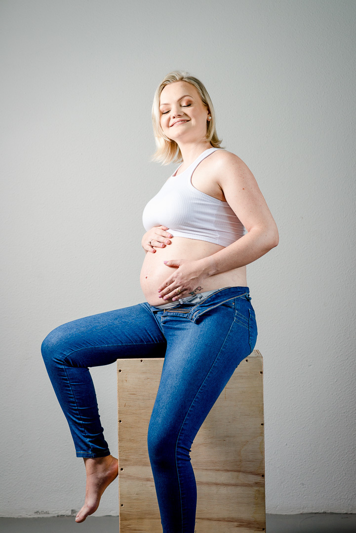 ensaio gestante; gestante fitnes; gestante; fotógrafo de gestantes; academia; gestante linda; Caxias do Sul