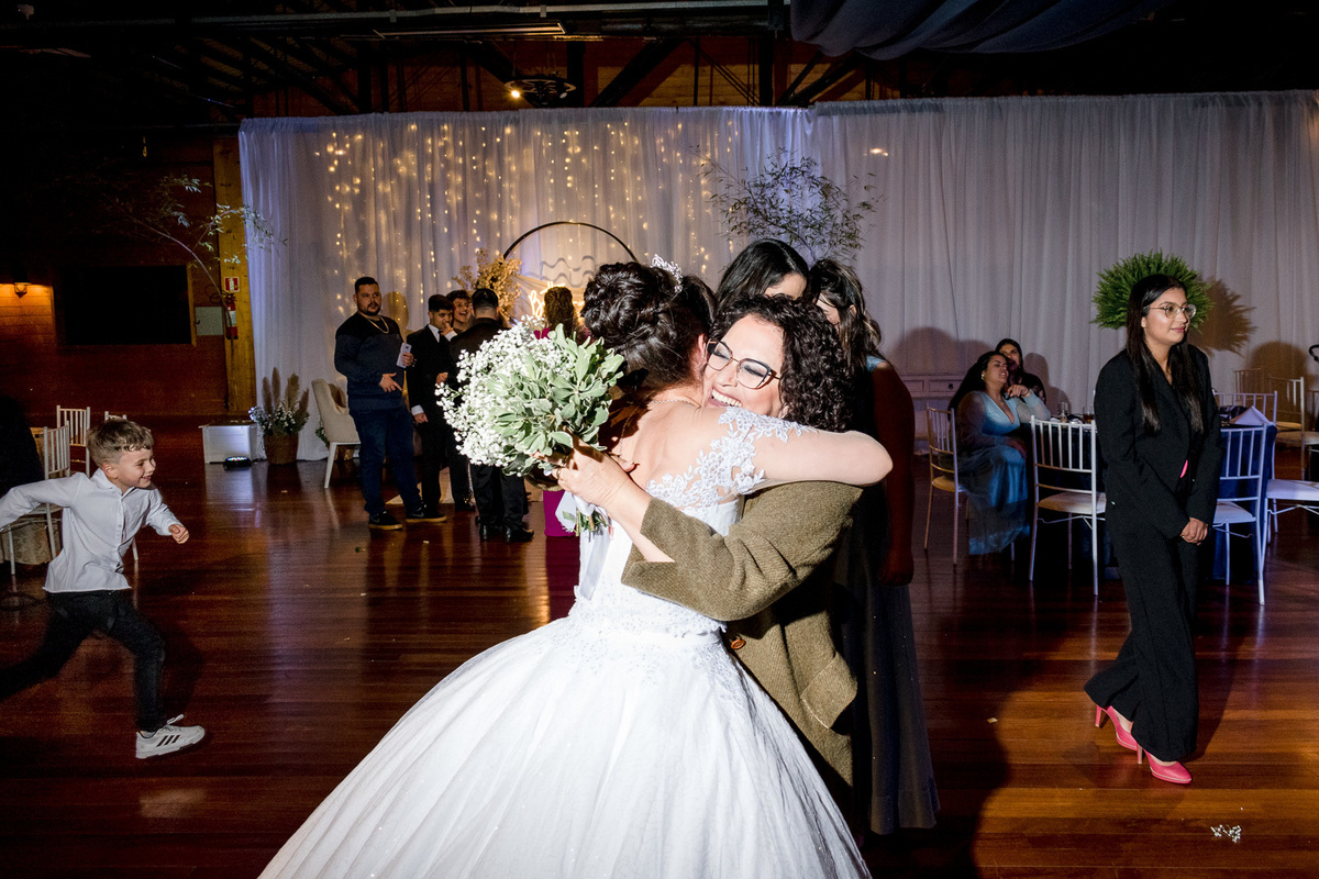 arremesso do buquê da noiva; 