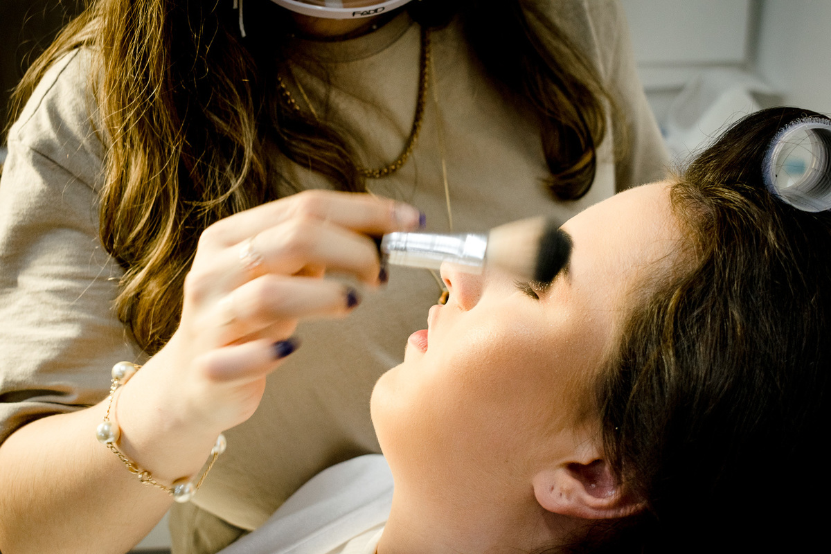 noiva no spa; dia da noiva; fotógrafo de casamento; Espaço Reissner; make da noiva; 