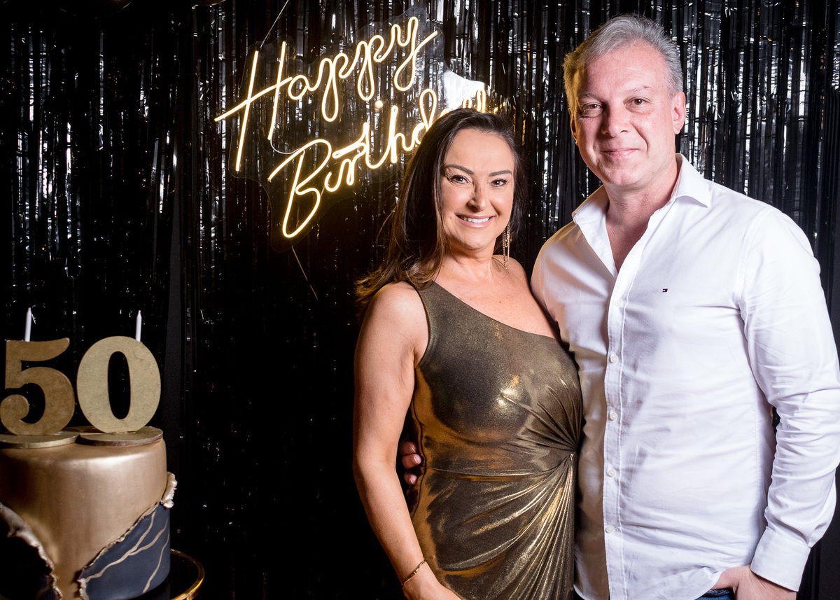 aniversário; tannat wine bar, 50 anos, caxias do sul, aniversariante