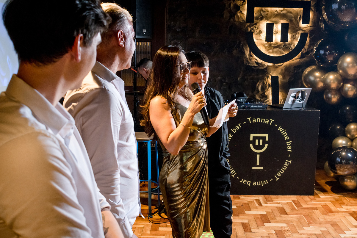 aniversário; tannat wine bar, 50 anos, caxias do sul, aniversariante