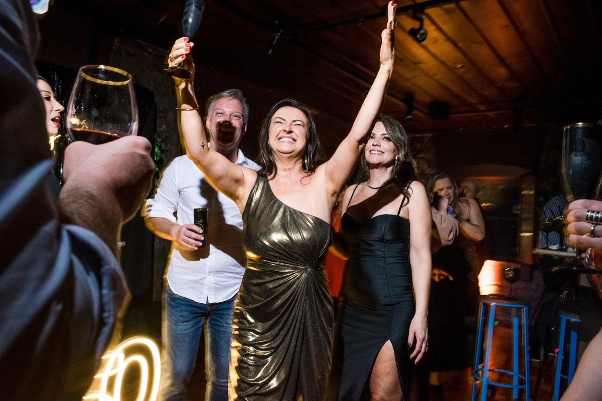 aniversário; tannat wine bar, 50 anos, caxias do sul, aniversariante