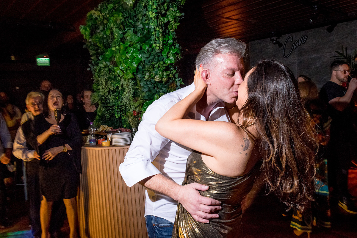 aniversário; tannat wine bar, 50 anos, caxias do sul, aniversariante