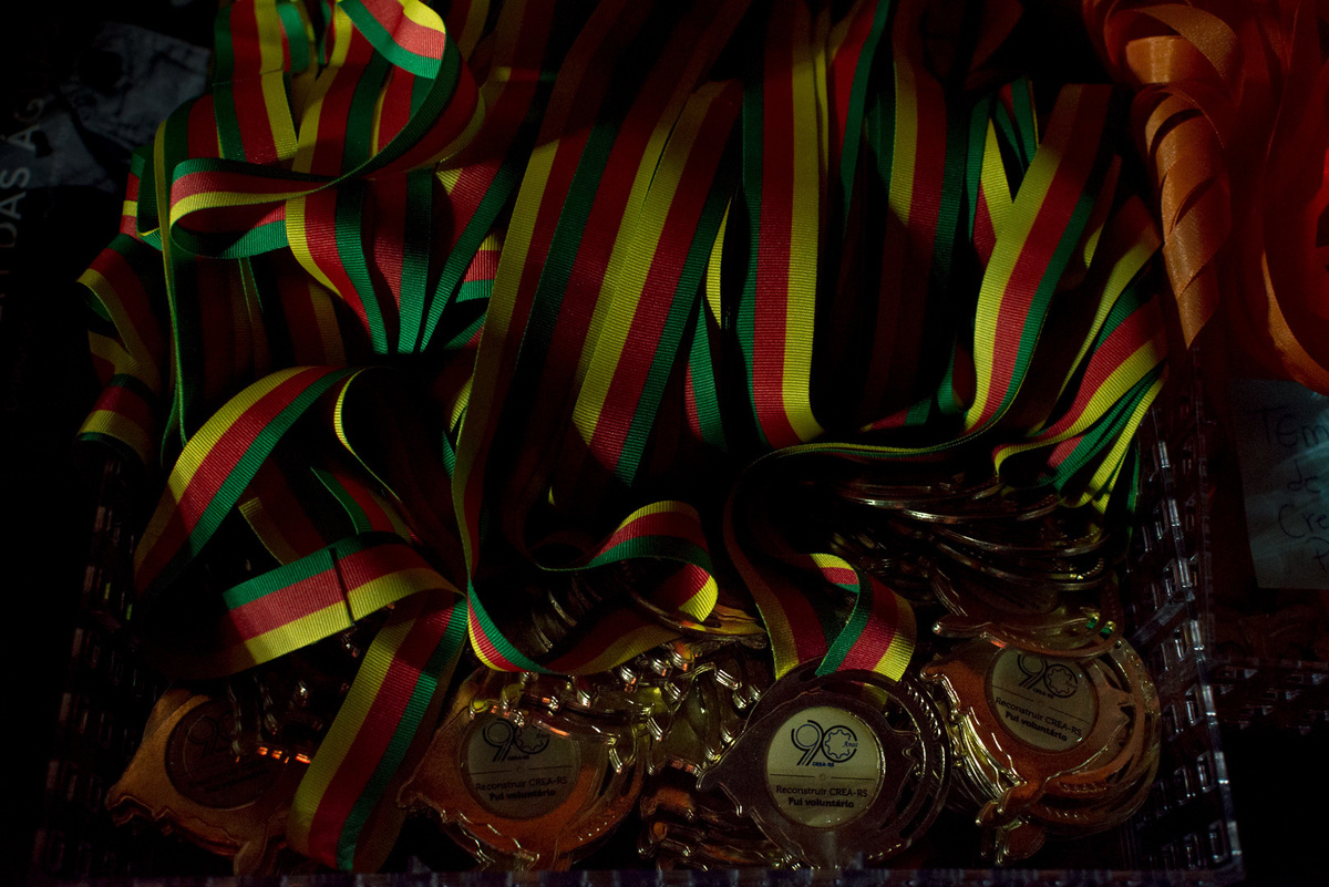 PREMIO ENGENHEIRO DO ANO 2024; SOCIEDADE DE ENGENHARIA DO RS; SENGS, CREA-RS; MEDALHAS; THEATRO SÃO PEDRO;