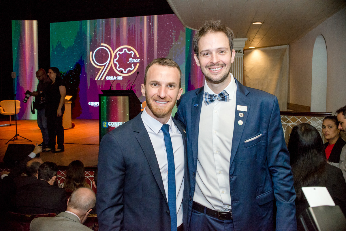 PREMIO ENGENHEIRO DO ANO 2024; SOCIEDADE DE ENGENHARIA DO RS; SENGS, CREA-RS; THEATRO SÃO PEDRO; RAFAEL SACCHI; MAURÍCIO LOSS; SICEPOT RS