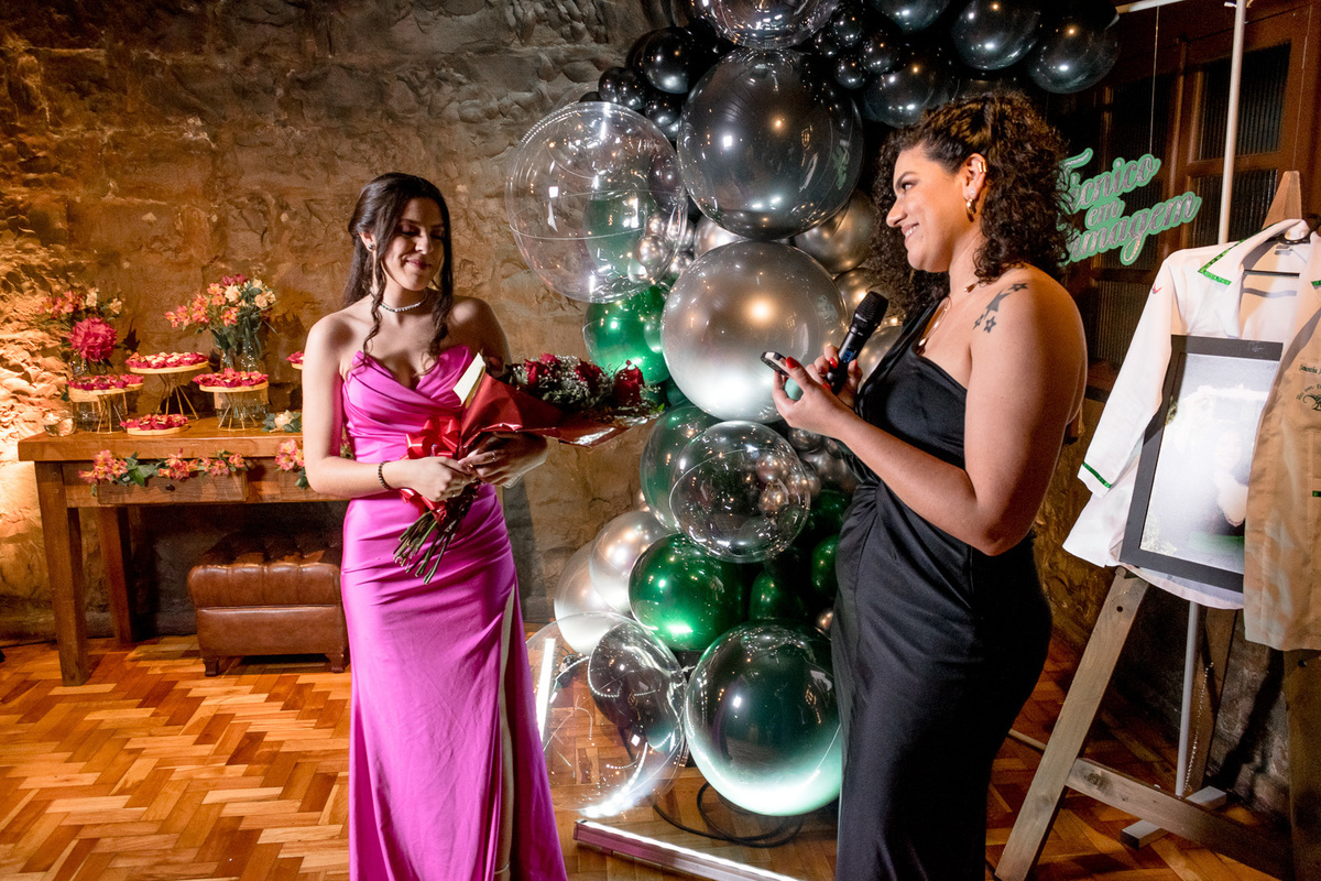 Tannat; enfermagem; técnica de enfermagem, formatura, formanda, fotógrafo de formatura, caxias do sul, serra gaúcha; UCS; formanda linda