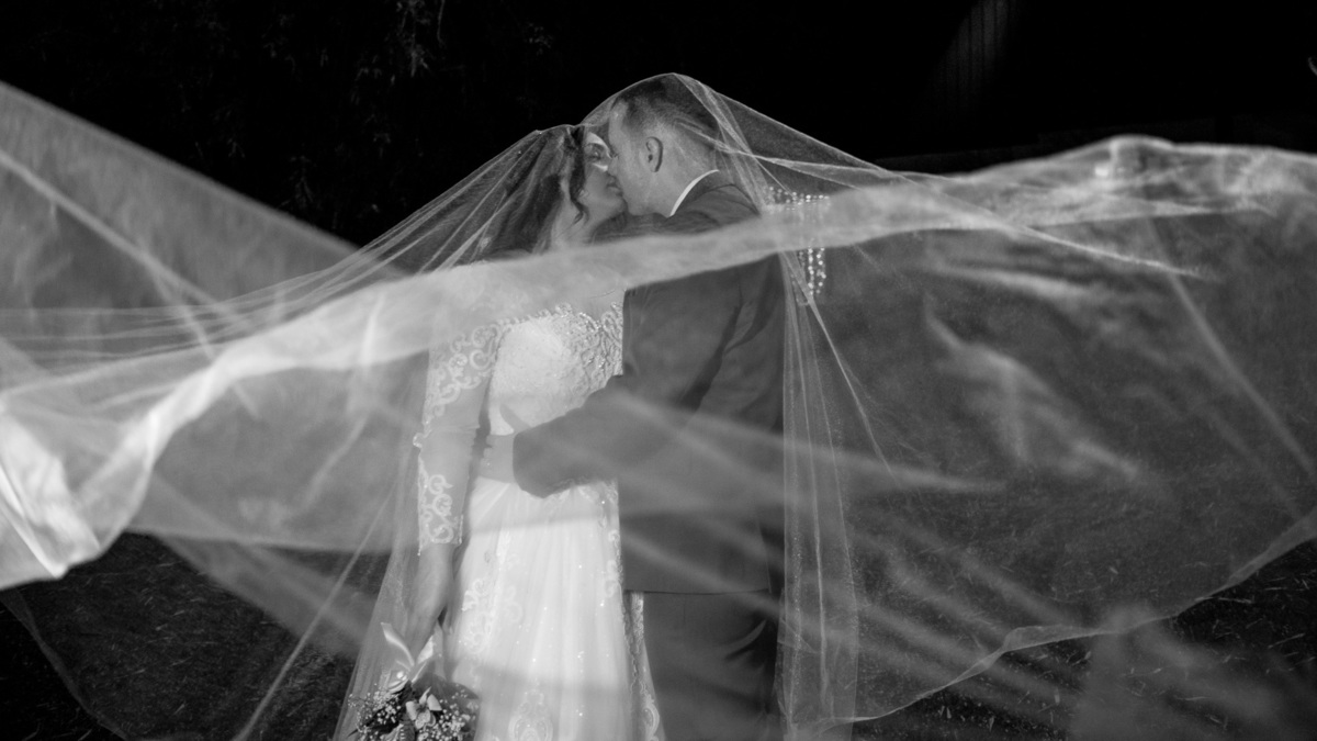 ensaio casamento, véu de noiva, recém casados, arte noiva, 