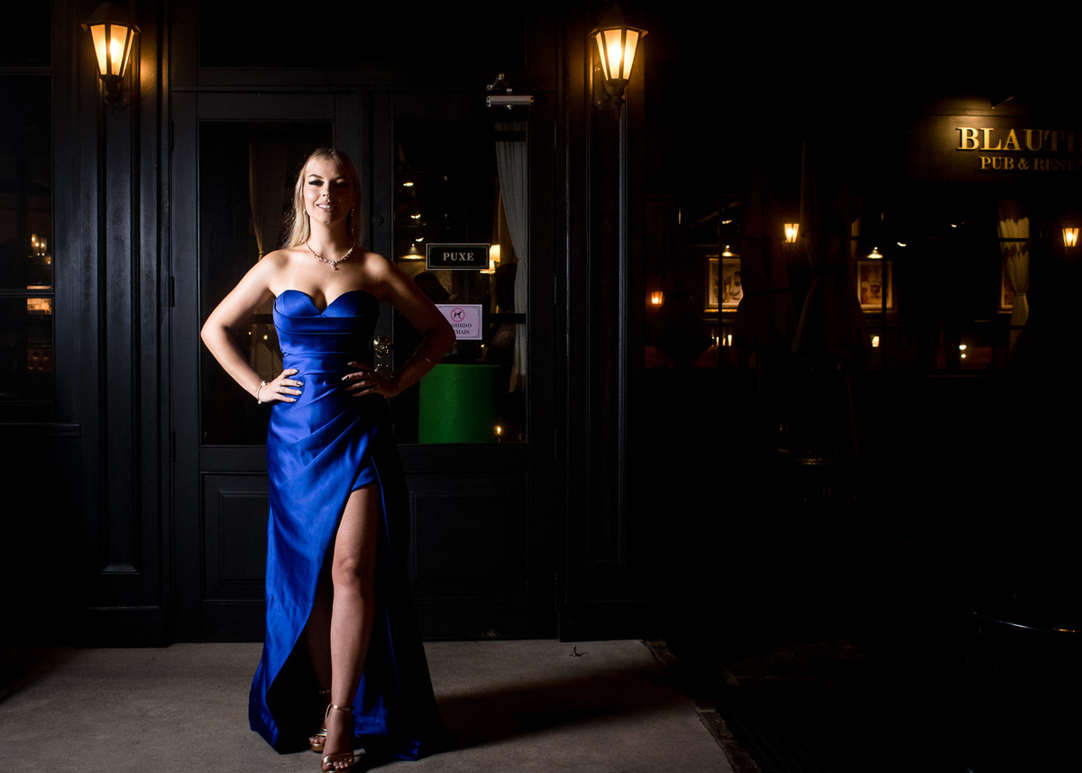 blauth bier; arquitetura; formatura; vestido azul; loira linda; recepção de formatura; fotógrafo de formatura; Farroupilha; 