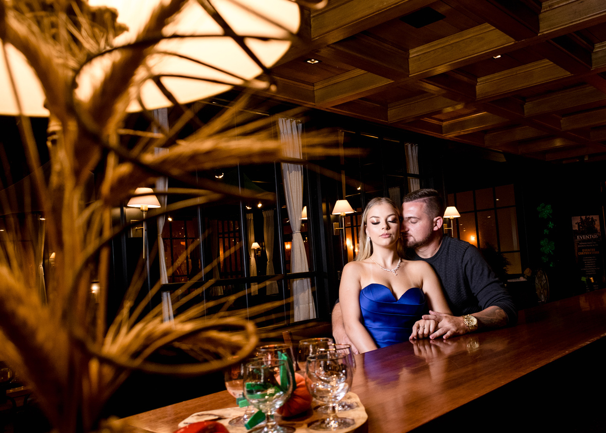 blauth bier; arquitetura; formatura; vestido azul; loira linda; recepção de formatura; fotógrafo de formatura; Farroupilha; 