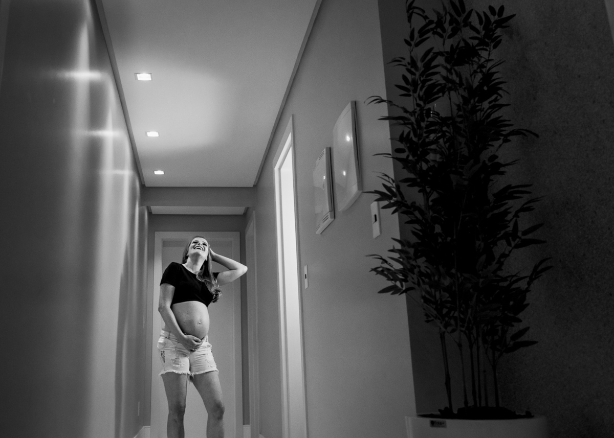 gestante linda; ensaio gestante; gestante; gestante elegante; gestante chique; fotógrafo de gestante; família elegante; alto padrão; família feliz; 