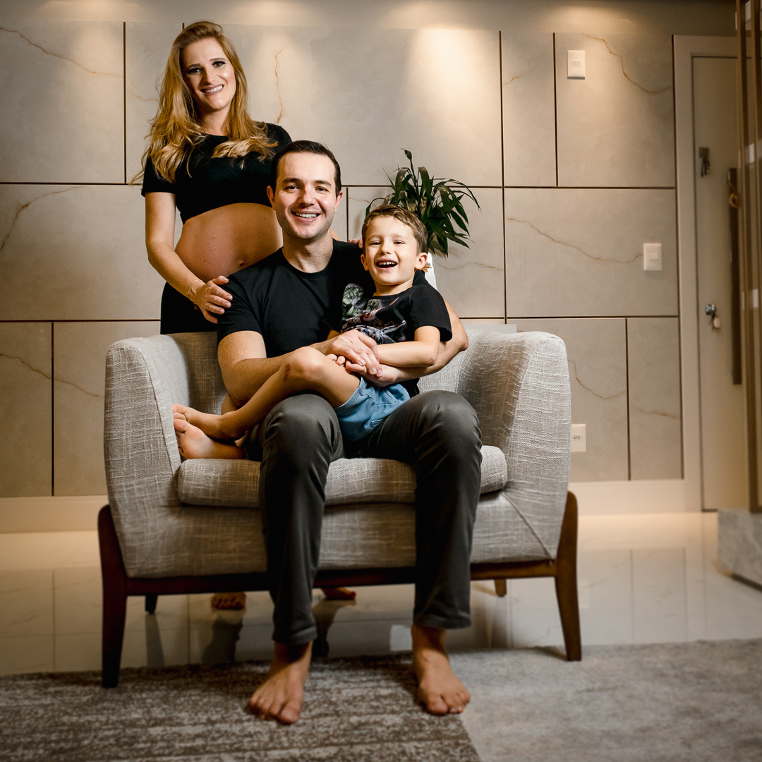 gestante linda; ensaio gestante; gestante; gestante elegante; gestante chique; fotógrafo de gestante; família elegante; alto padrão; família feliz; 